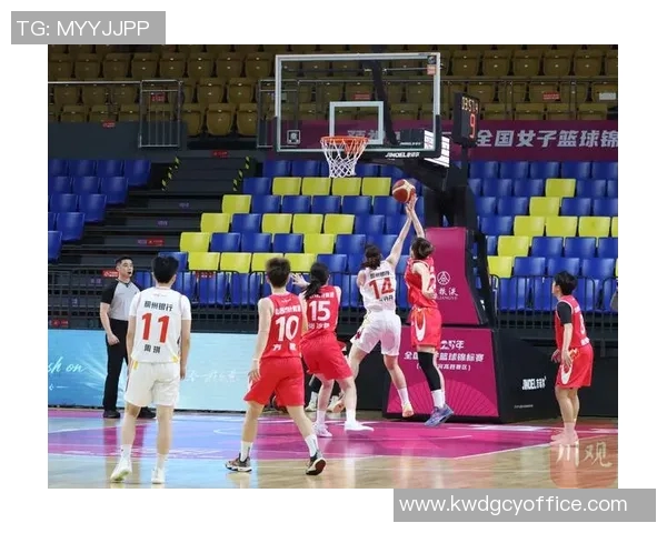 四川与广东篮球对决激战正酣谁能在赛场上笑到最后